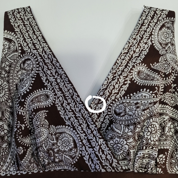 Robbie Bee Women's 8 Paisley Midi Dress Sleeveless Fit Flare V- Neck Brown - Picture 6 of 8